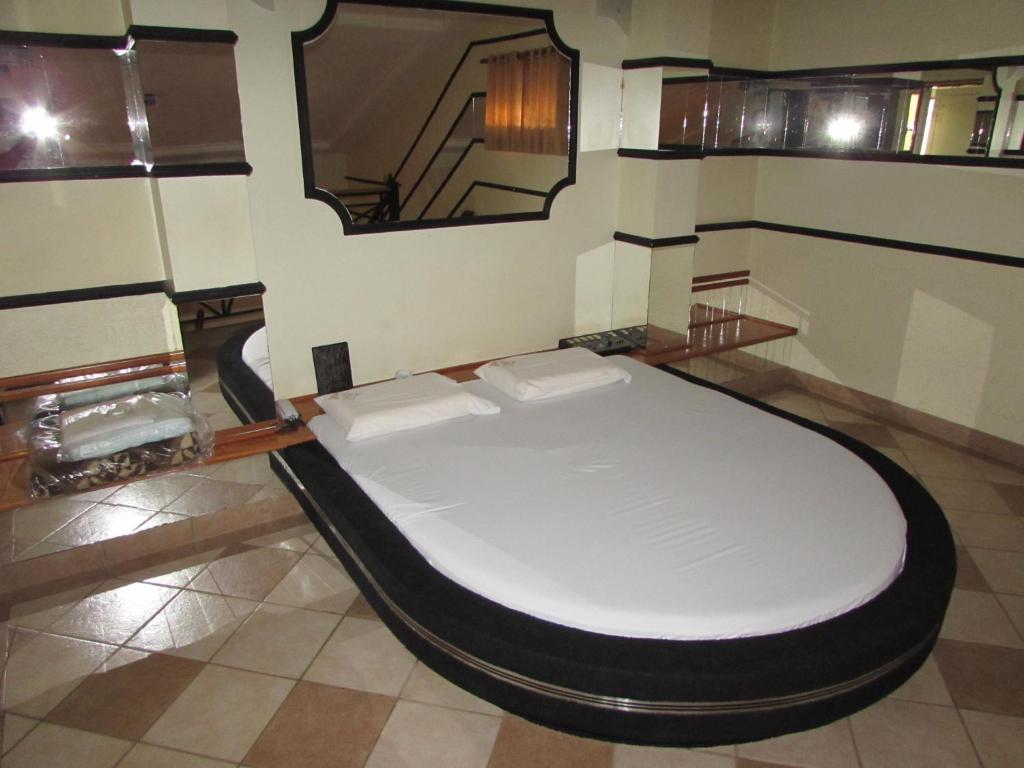  Strafficus Motel (Adults Only)