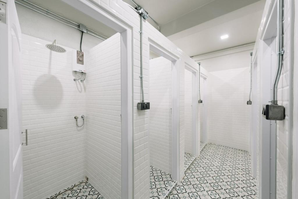 Bed & Bike Hostel - 4