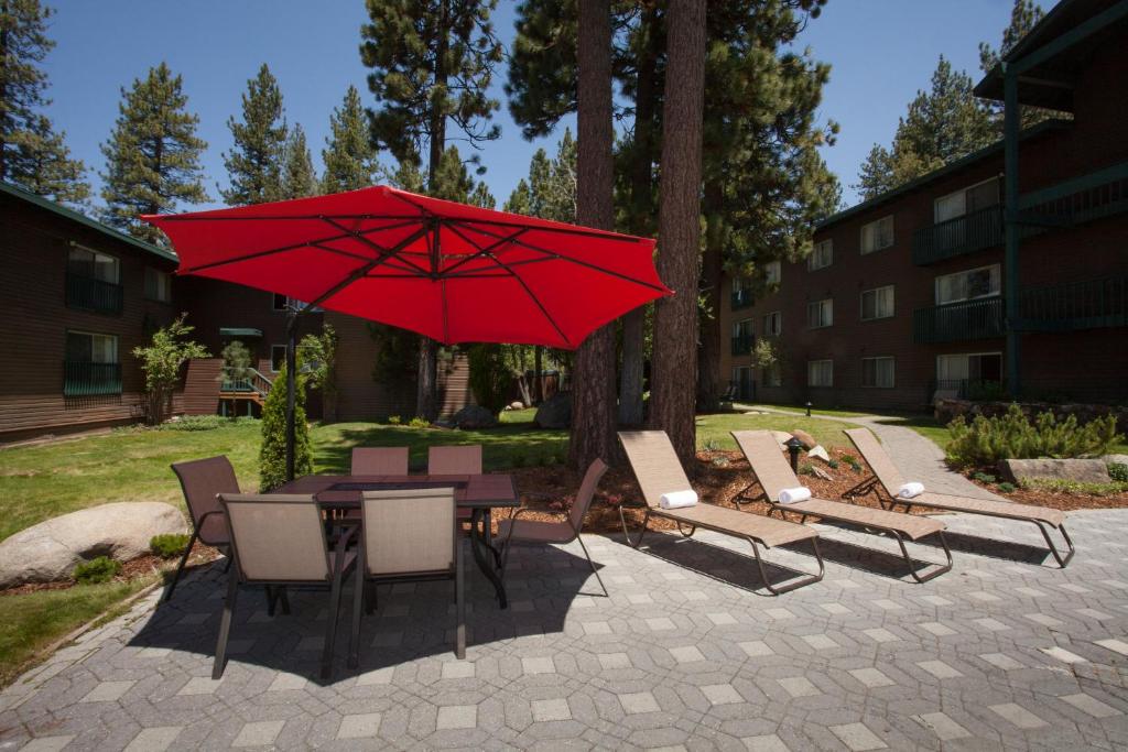 Zahrada ubytování Forest Suites Resort at the Heavenly Village