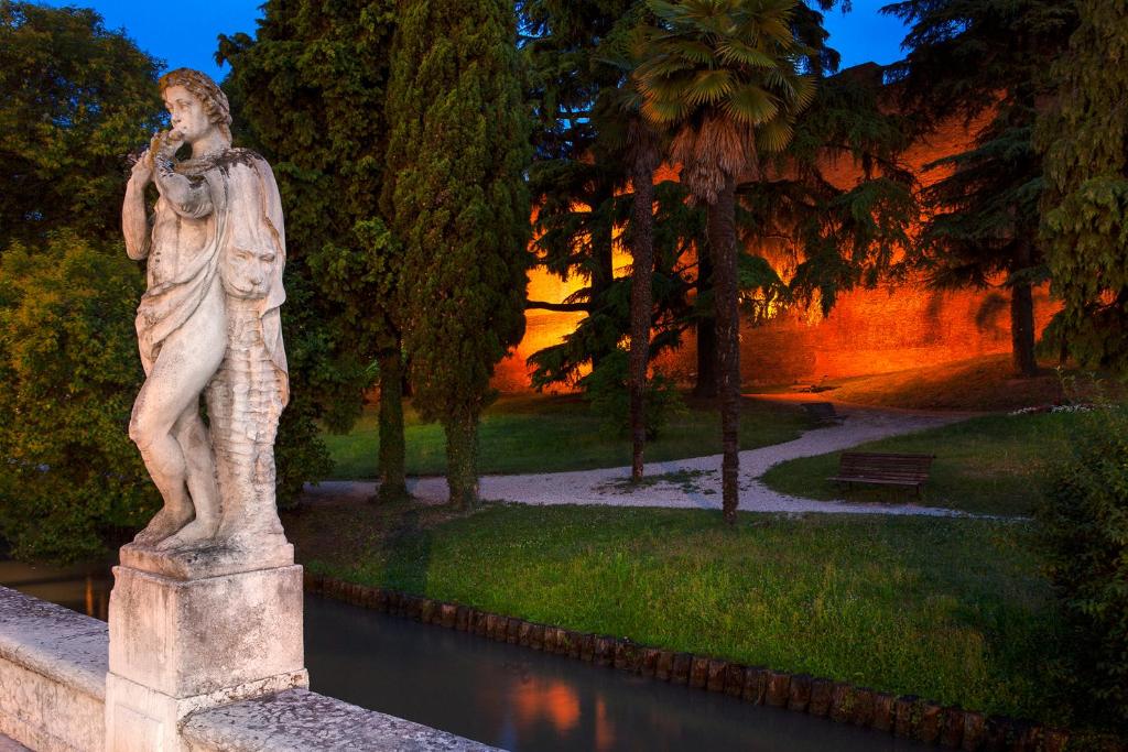 Zahrada ubytování Albergo Al Moretto