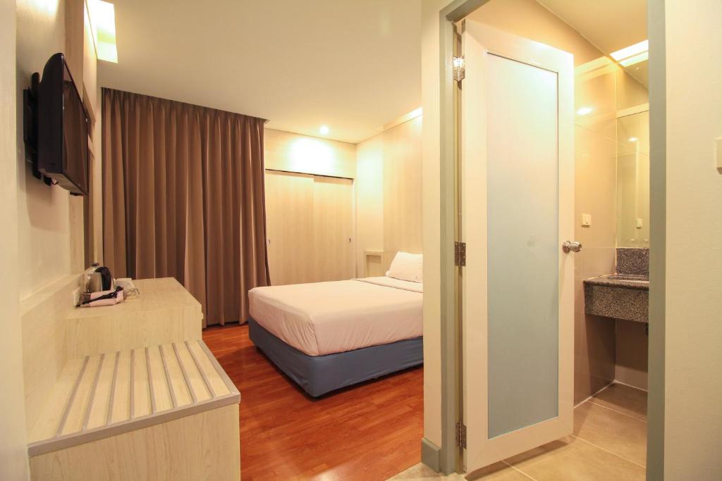 Ten Stars Hotel - Resim 28