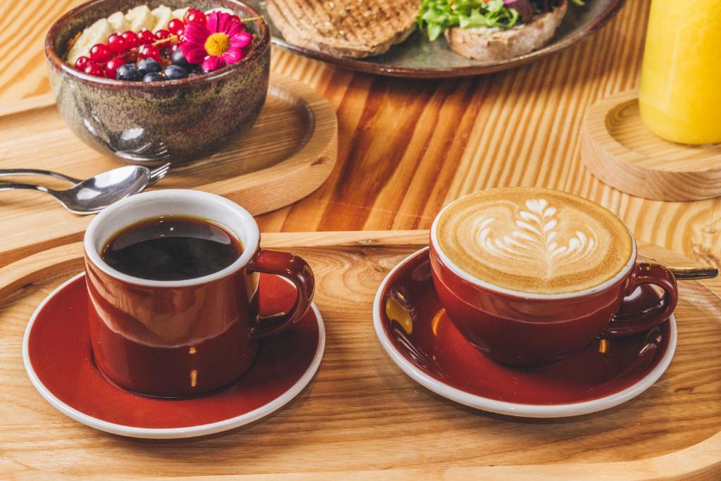 7 Gaia Roaster Apartments - 1