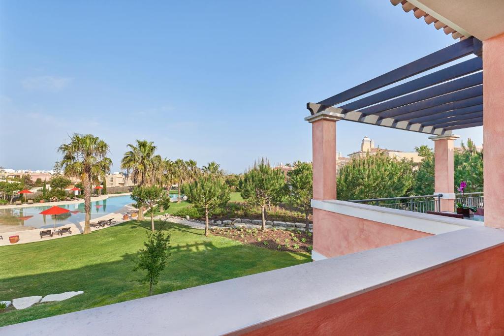 Cascade Wellness Resort - 10