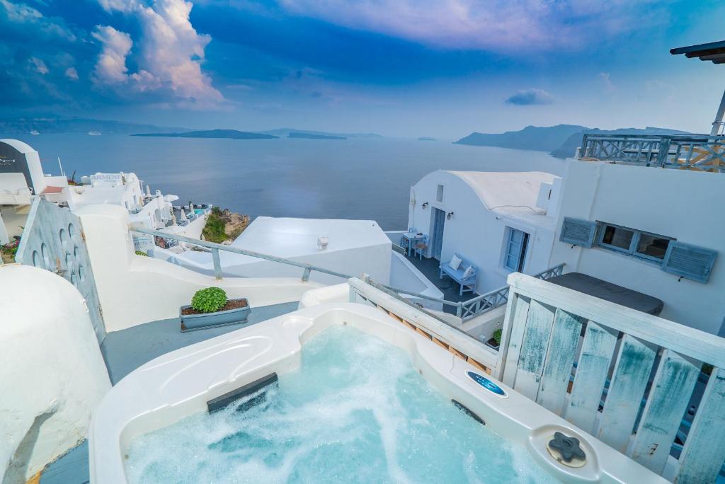 Kaleidoscope Cave Houses - 1