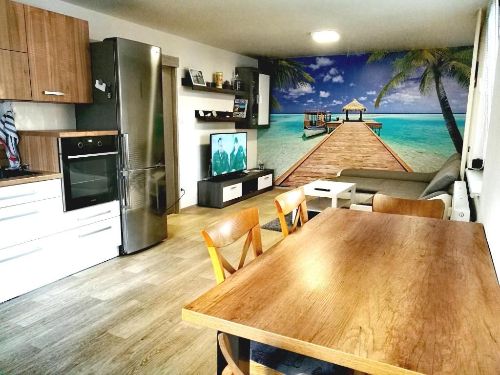 Kuchyň nebo kuchyňský kout v ubytování Modern Apartment Klatovy