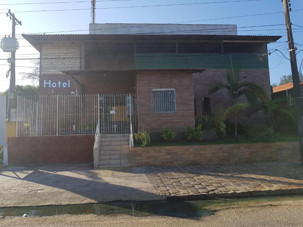  Hotel Legal