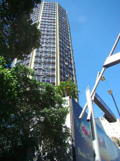  Flat de luxo com piscinas e jacuzzi no Leblon