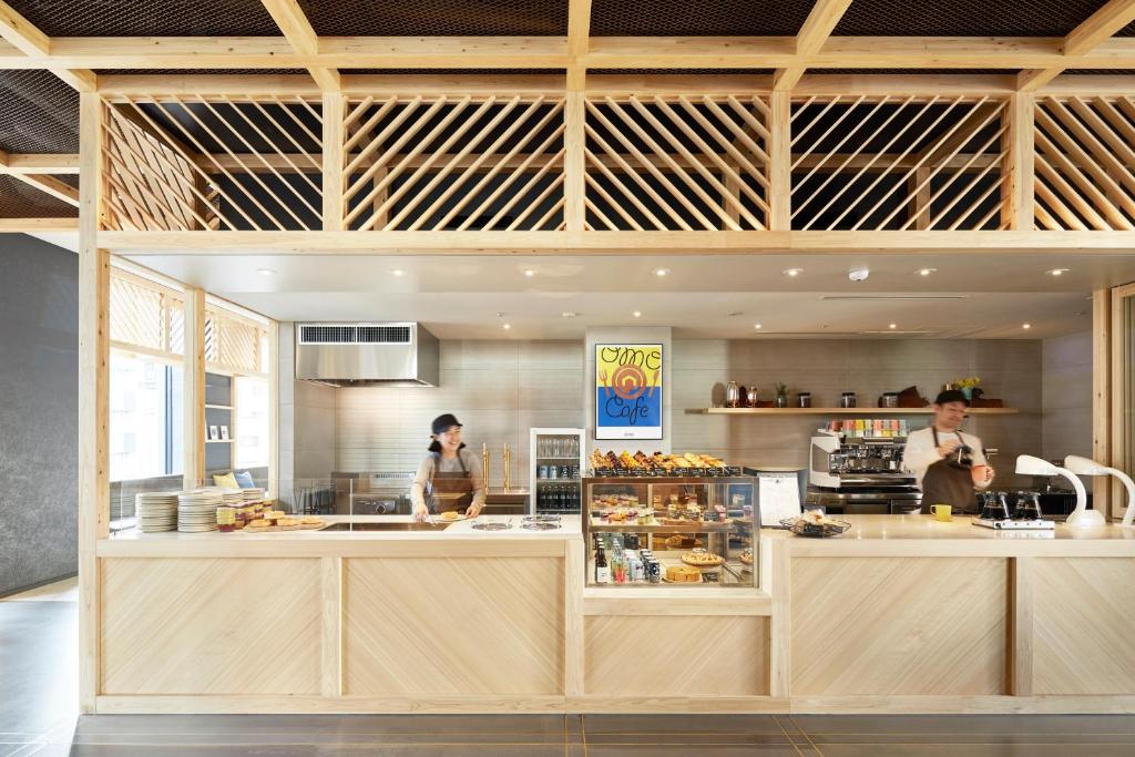 Kuchyň nebo kuchyňský kout v ubytování OMO5 Tokyo Otsuka by Hoshino Resorts