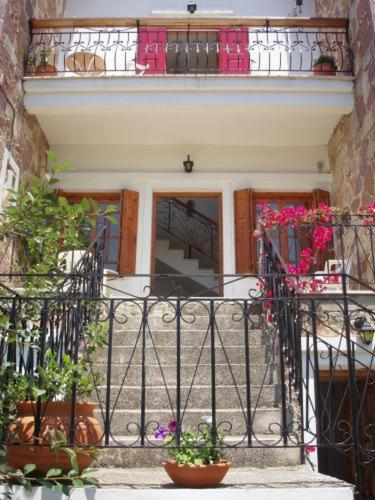 Exteriér alebo vchod do ubytovania The Schoolmistress With The Golden Eyes, studios & rooms