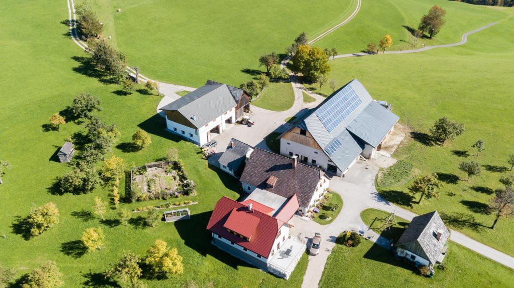 Letecký snímek ubytování Biobauernhof Obereck