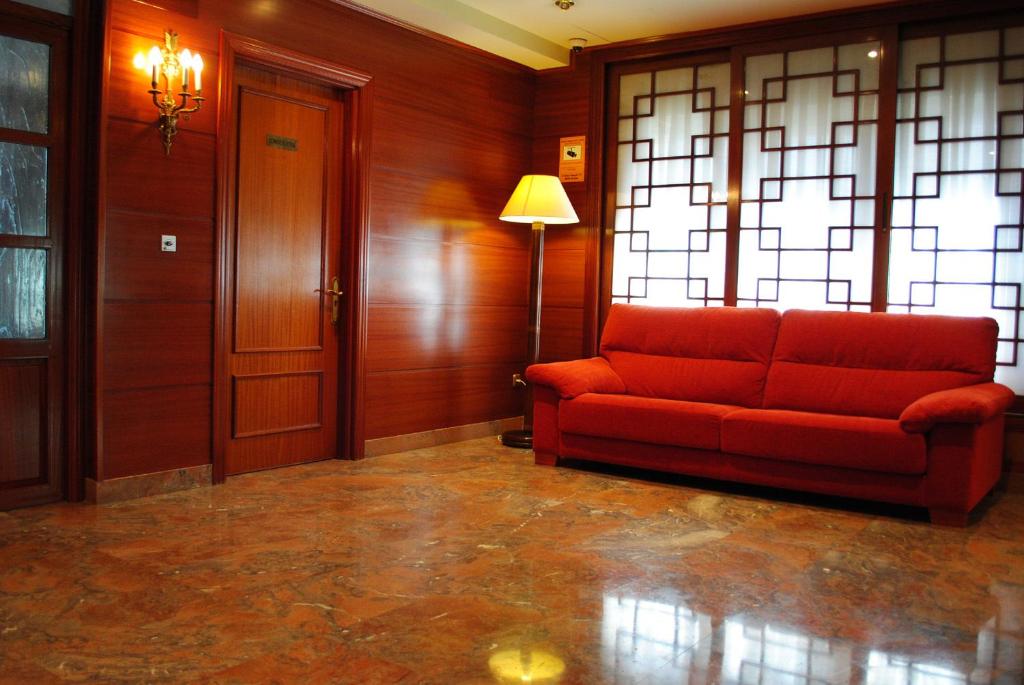 Posezení v ubytování Hotel Gernika - Adults Only