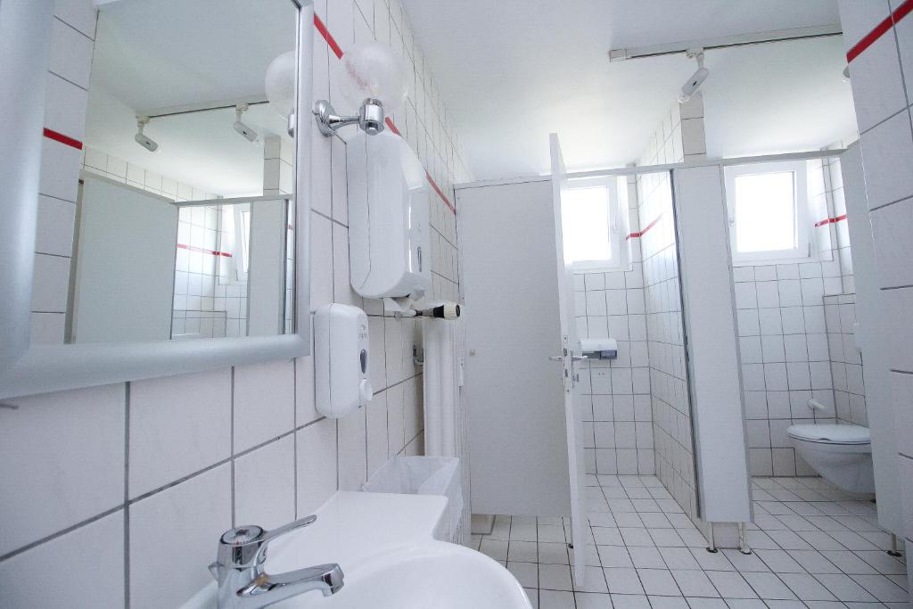 Koupelna v ubytování Hotel Pension Köberl