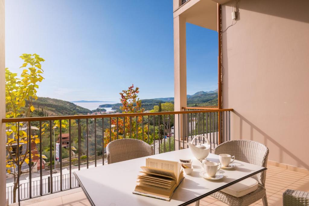 Salvator Villas & Spa Hotel - 4