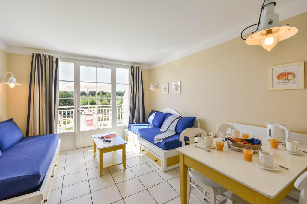 Résidence Pierre & Vacances Le Domaine de Bourgenay - One-Bedroom Apartment With Terrace (4 People)