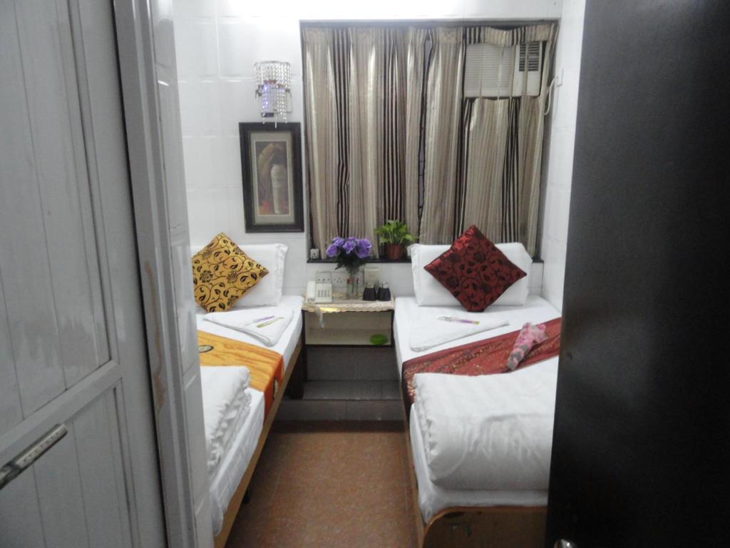Letto o letti in una camera di Germany Hostel Block D