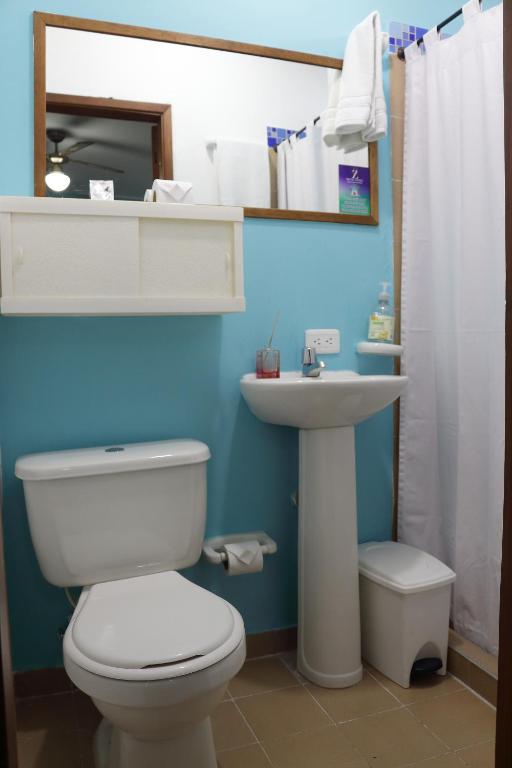 Koupelna v ubytování Hotel Zandu