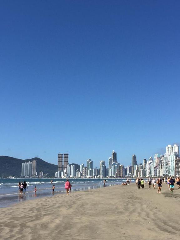  APTO. BEIRA MAR EM BAL. CAMBORIU