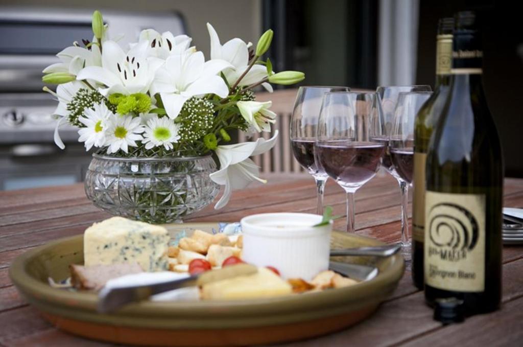Nápoje v ubytování Gibbston House Boutique B&B