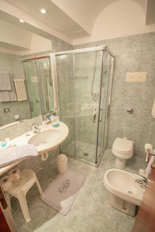 Koupelna v ubytování Hotel Terme Orvieto