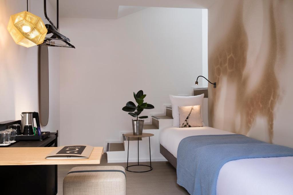 Hôtel Les Deux Girafes - Resim 25