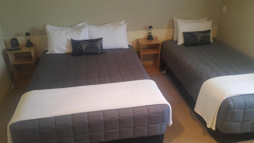 299 On Devon West - Resim 27