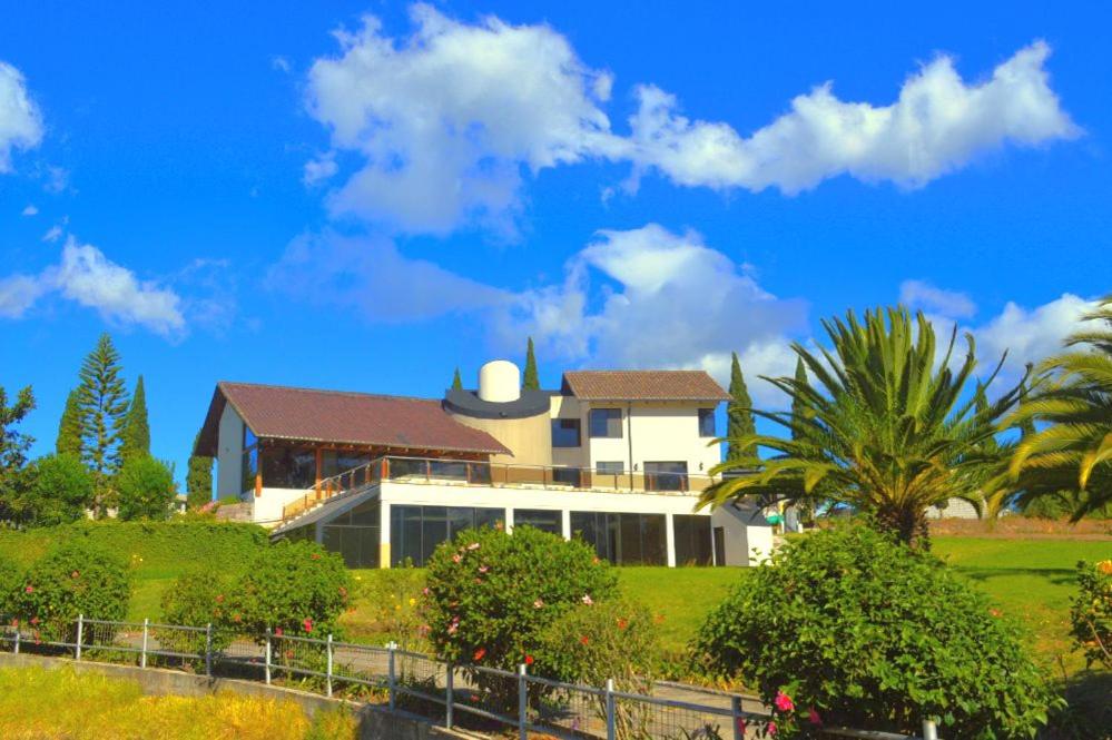 Zahrada ubytování Quito Airport Suites Hotel