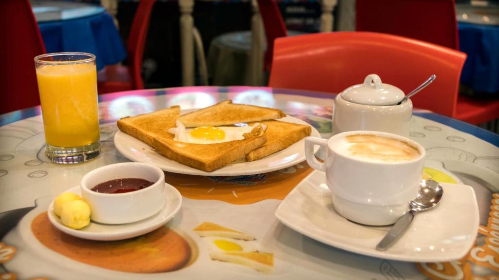 Cibo presso l'ostello o nelle vicinanze