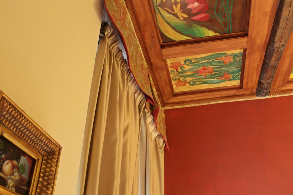 Albergo delle Drapperie - Resim 32