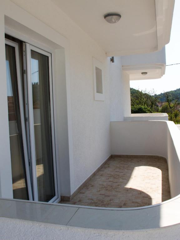 Bianca Apartments - 14