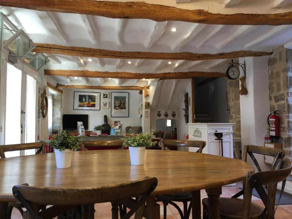 Casa Rural Babesenea Urederra reservar