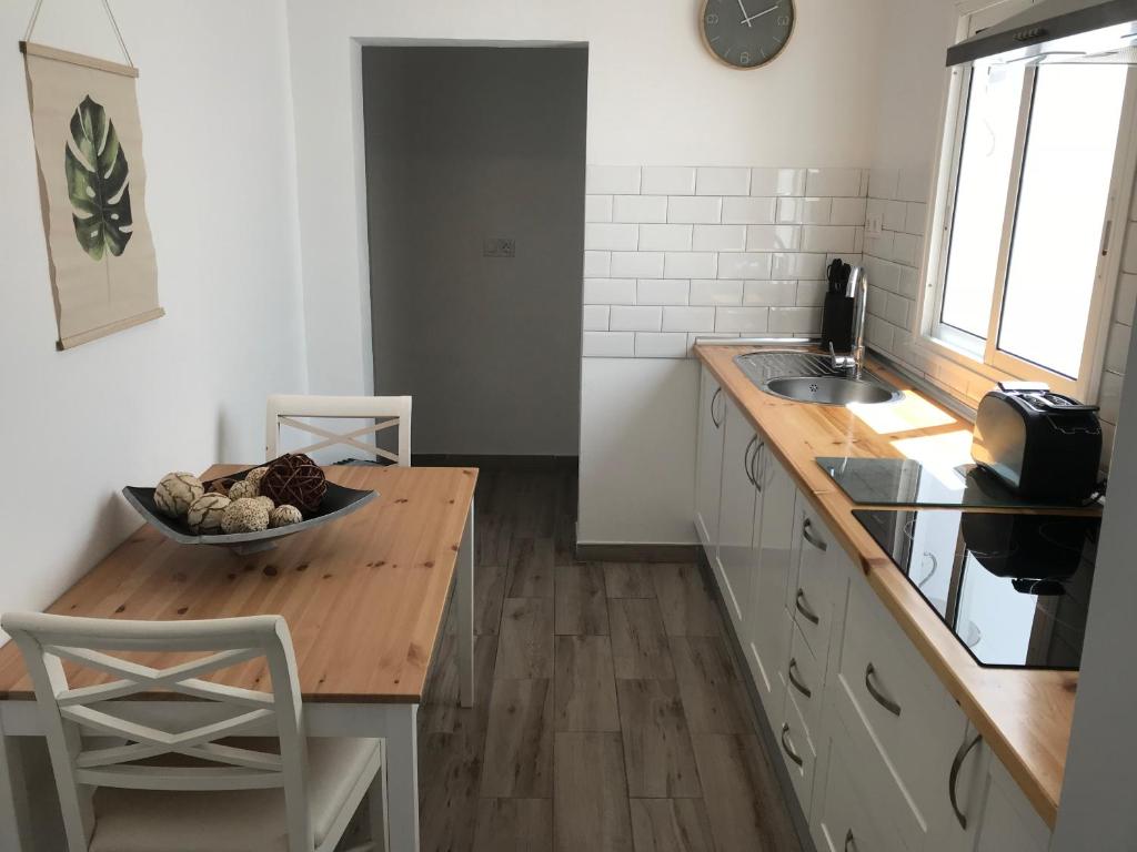 A kitchen or kitchenette at Fuerteventura Family Luxury