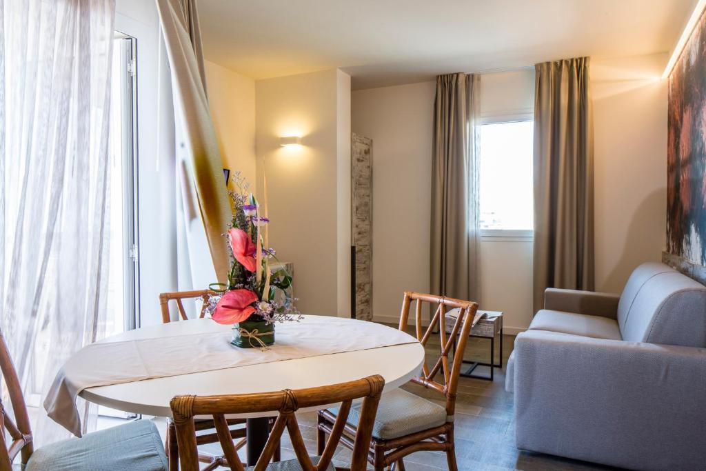 Posezení v ubytování Hotel Ambassador