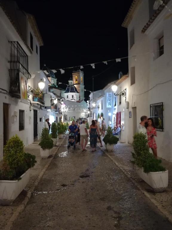 Playa del Espigon Paseo maritimo Altea, Altea – Precios ...