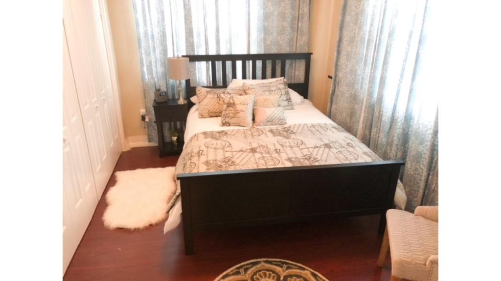 Modern 2/1 Apt near Midtown and Beaches photo