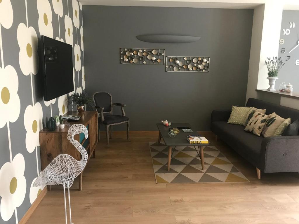 70's Luxury Cavour - 11