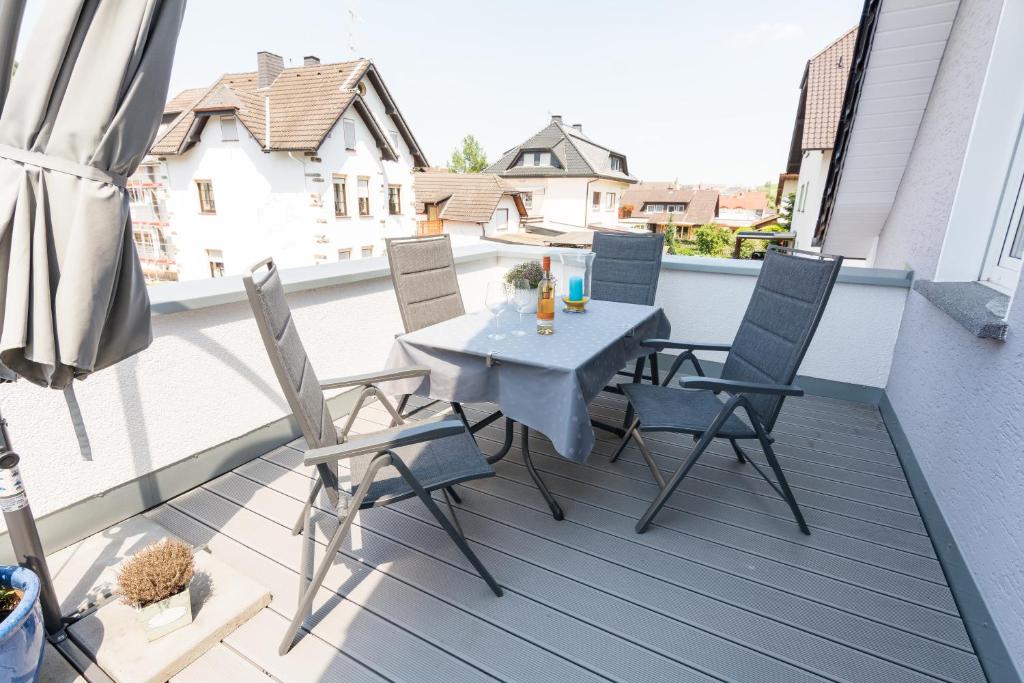 Balkón nebo terasa v ubytování Ferienwohnung Hochgewächs