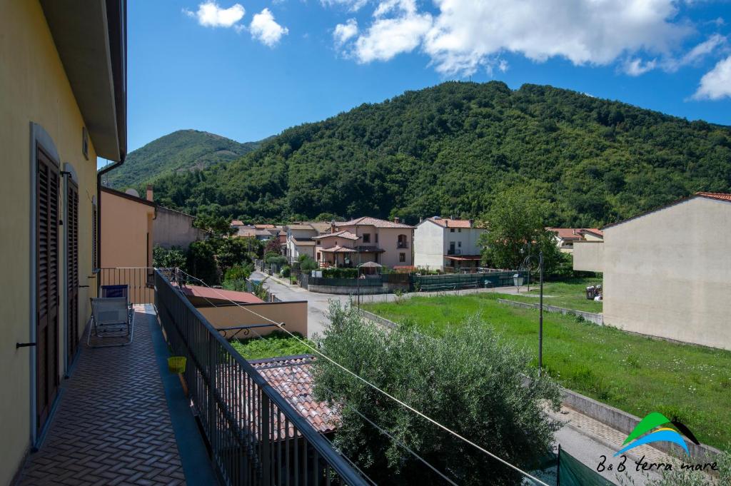 Nespecifikovaný výhled na hory nebo výhled na hory při pohledu z bed and breakfast