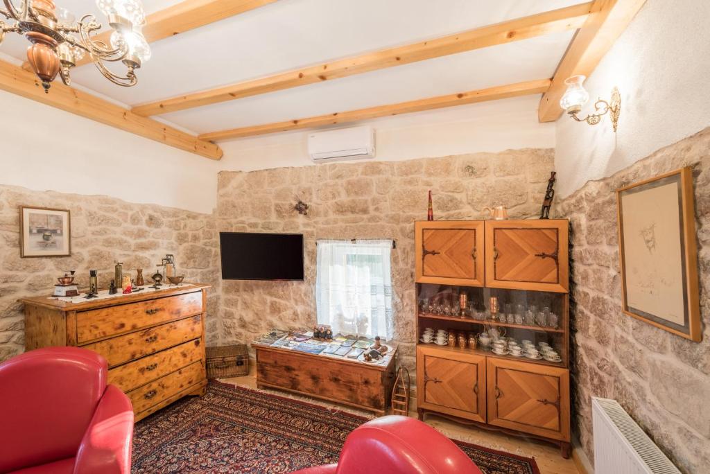 Kuchyňa alebo kuchynka v ubytovaní Villa JJ
