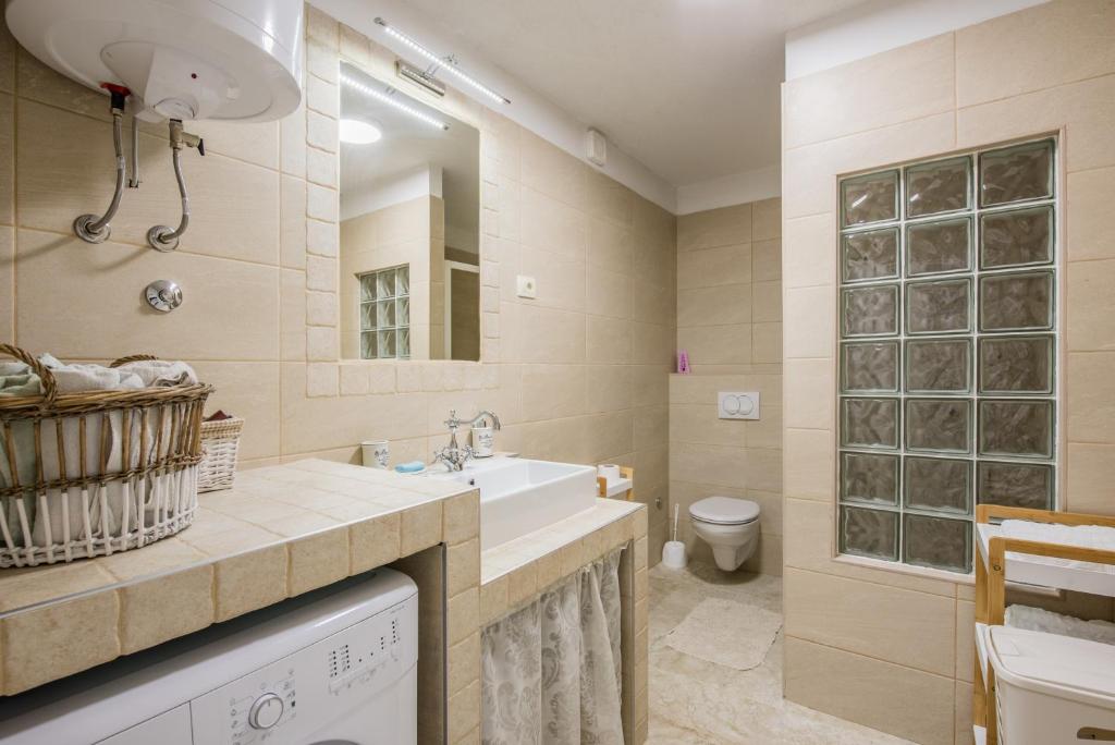 Kúpeľňa v ubytovaní Villa JJ