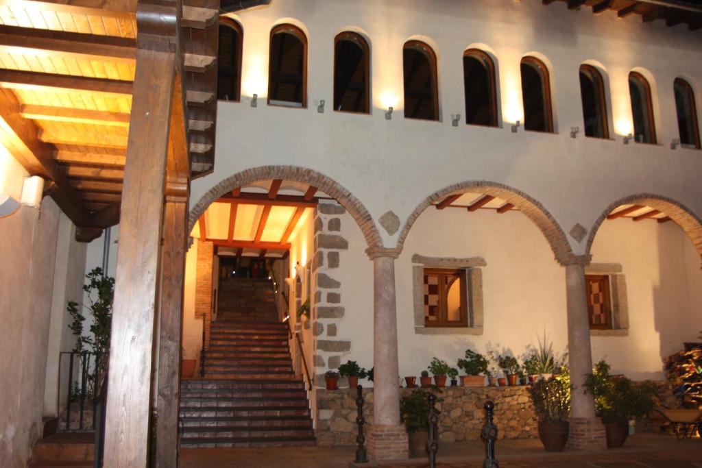 Hotel Rural Abadía de Yuste, Cuacos de Yuste – Bijgewerkte ...