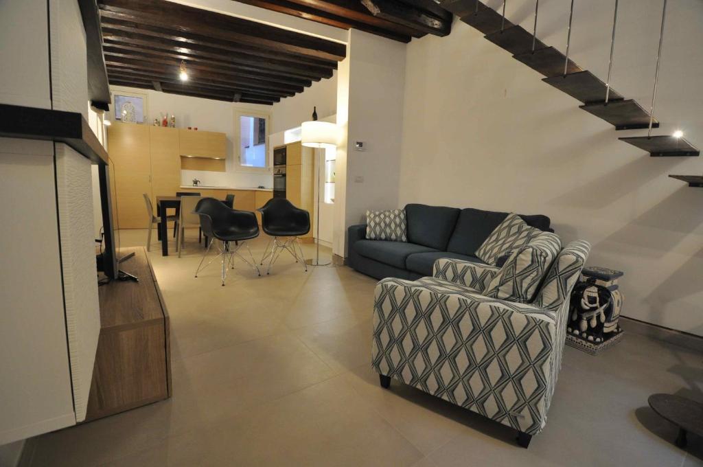 Гостиная зона в The Home of the Ship Builder