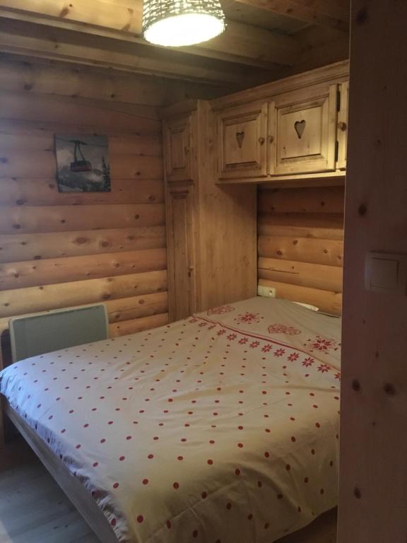 Postel nebo postele na pokoji v ubytování Le Syote
