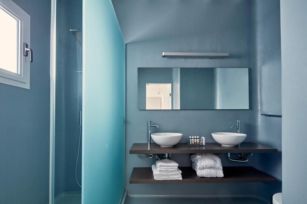 Kouros Hotel & Suites - 9