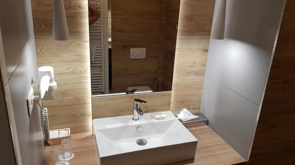 Hotel Zena Beauty & Shopping Center - Resim 45