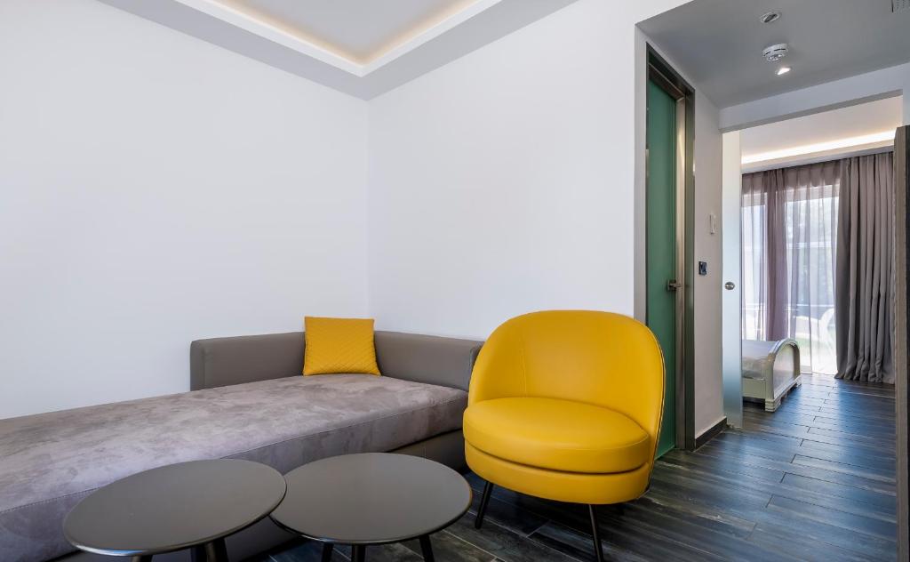 Diamond Boutique Hotel - 11