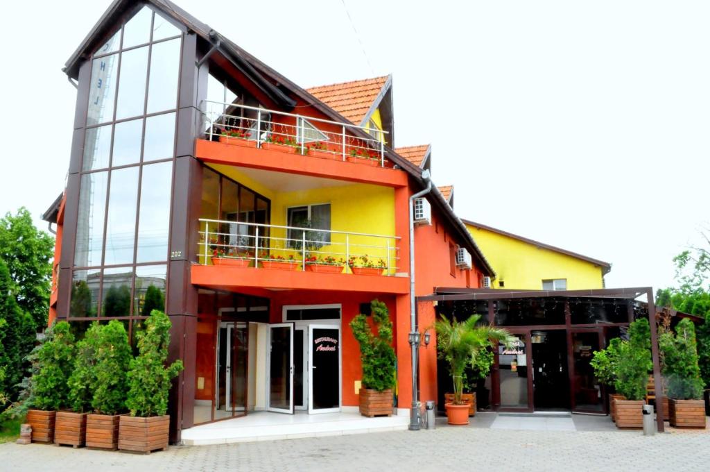 Budova, kde se hotel nachází