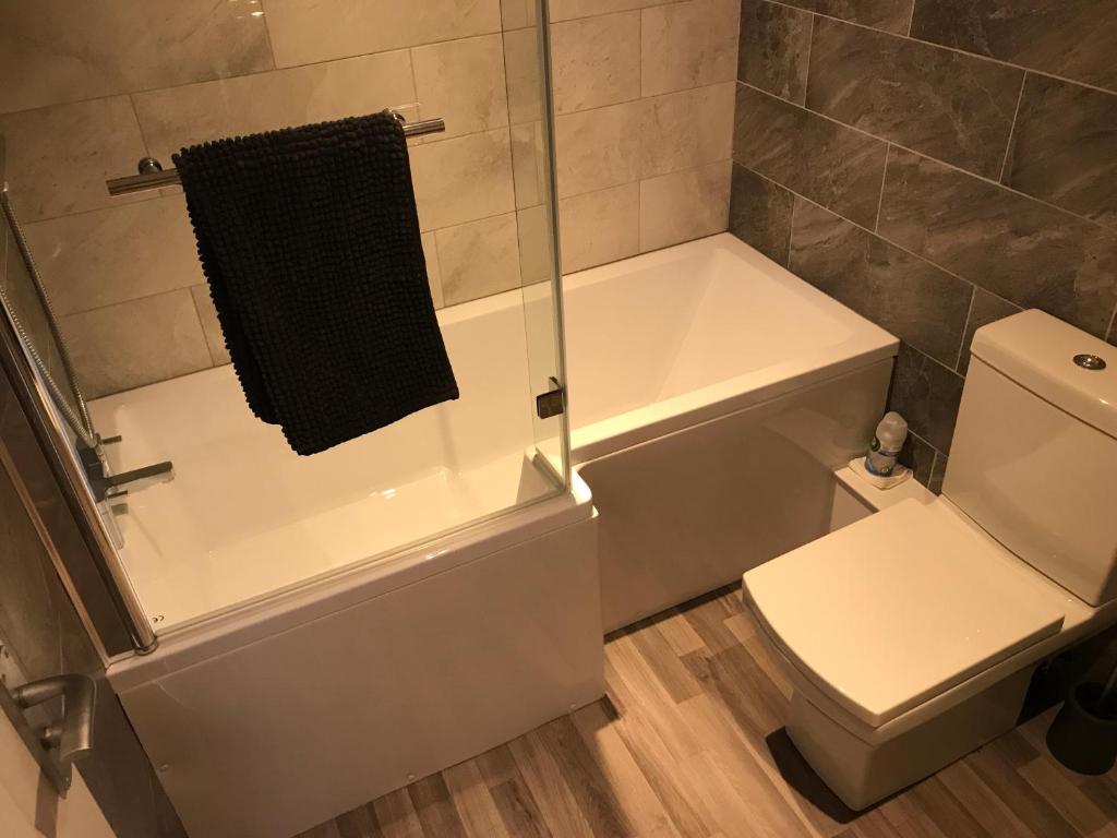 Fornham Guest House - Deluxe Double Or Twin Room