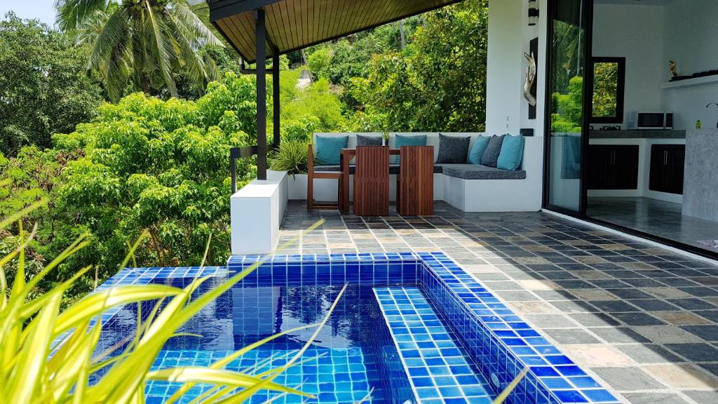 Bazén v ubytování The Plantation Koh Tao nebo v jeho okolí