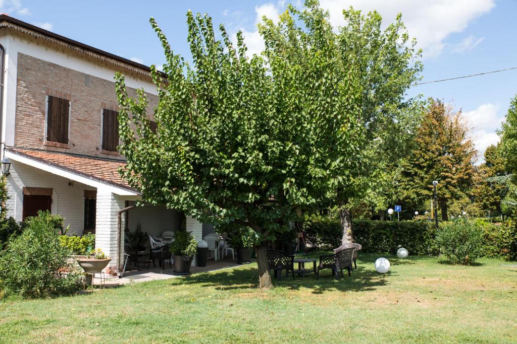 Zahrada ubytování Country Resort Modena