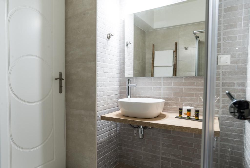 Aelia Apartments - 16